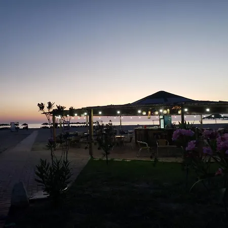 Lovely 1-bedroom At San Pietro Front Appartamento *