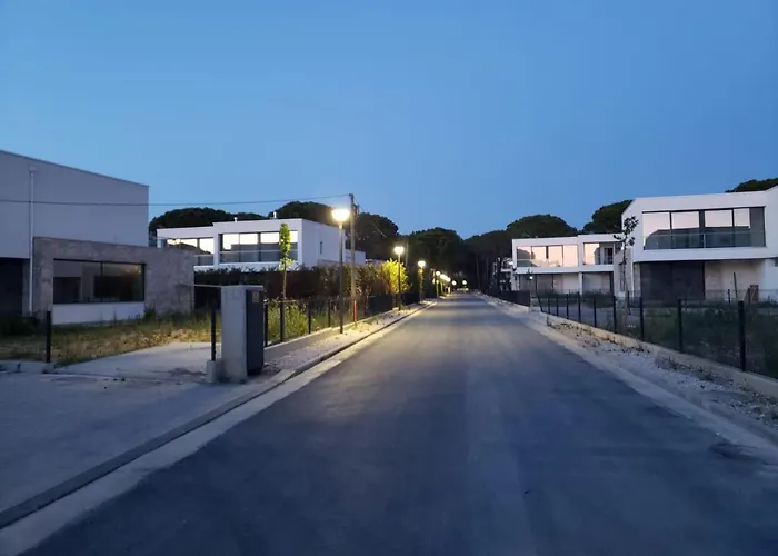 Apartament Lovely 1-bedroom At San Pietro Front Plazhi San Pietro