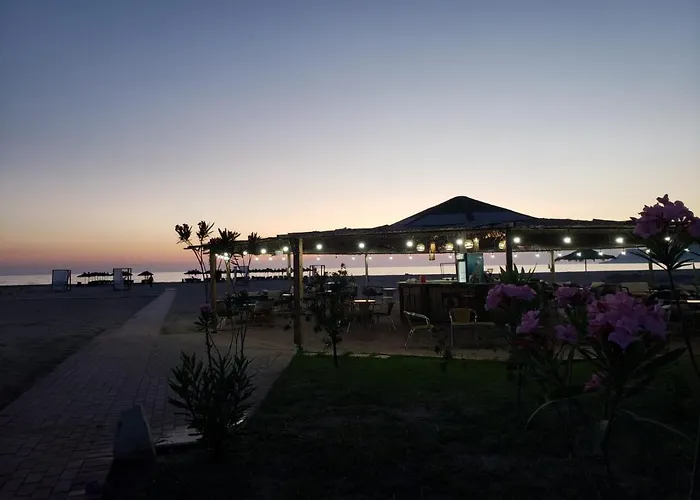 Lovely 1-bedroom At San Pietro Front 公寓 *